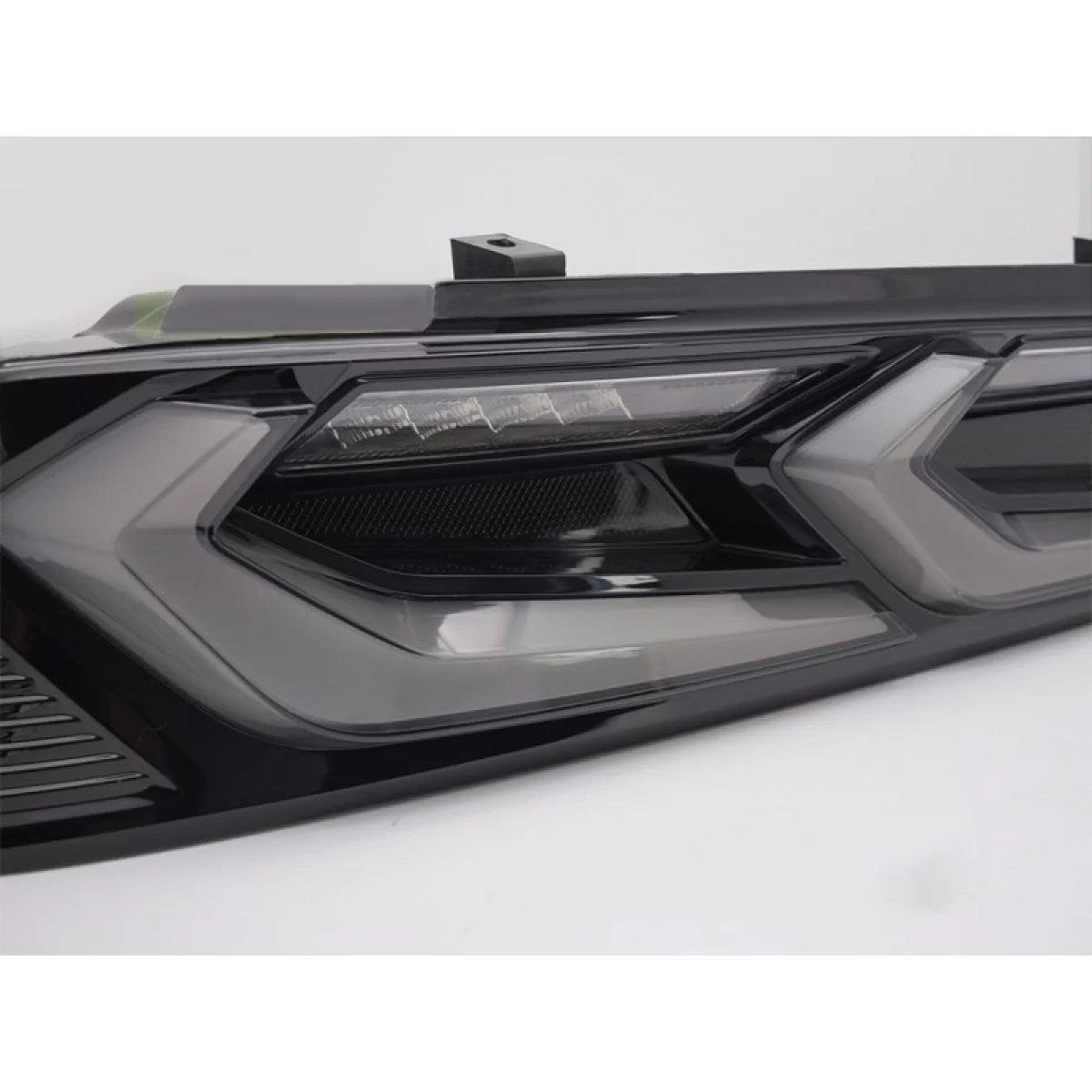 Fanali Posteriori LED con Frecce Dinamiche Neri per Chevrolet Camaro 2016-2018