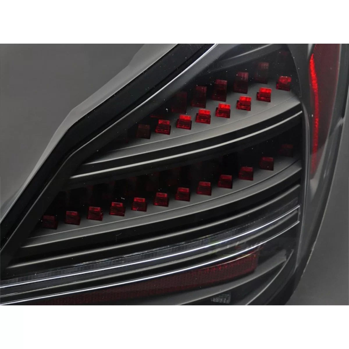 Fanali Posteriori LED con Frecce Dinamiche per Mercedes Classe C W205 2014-2021