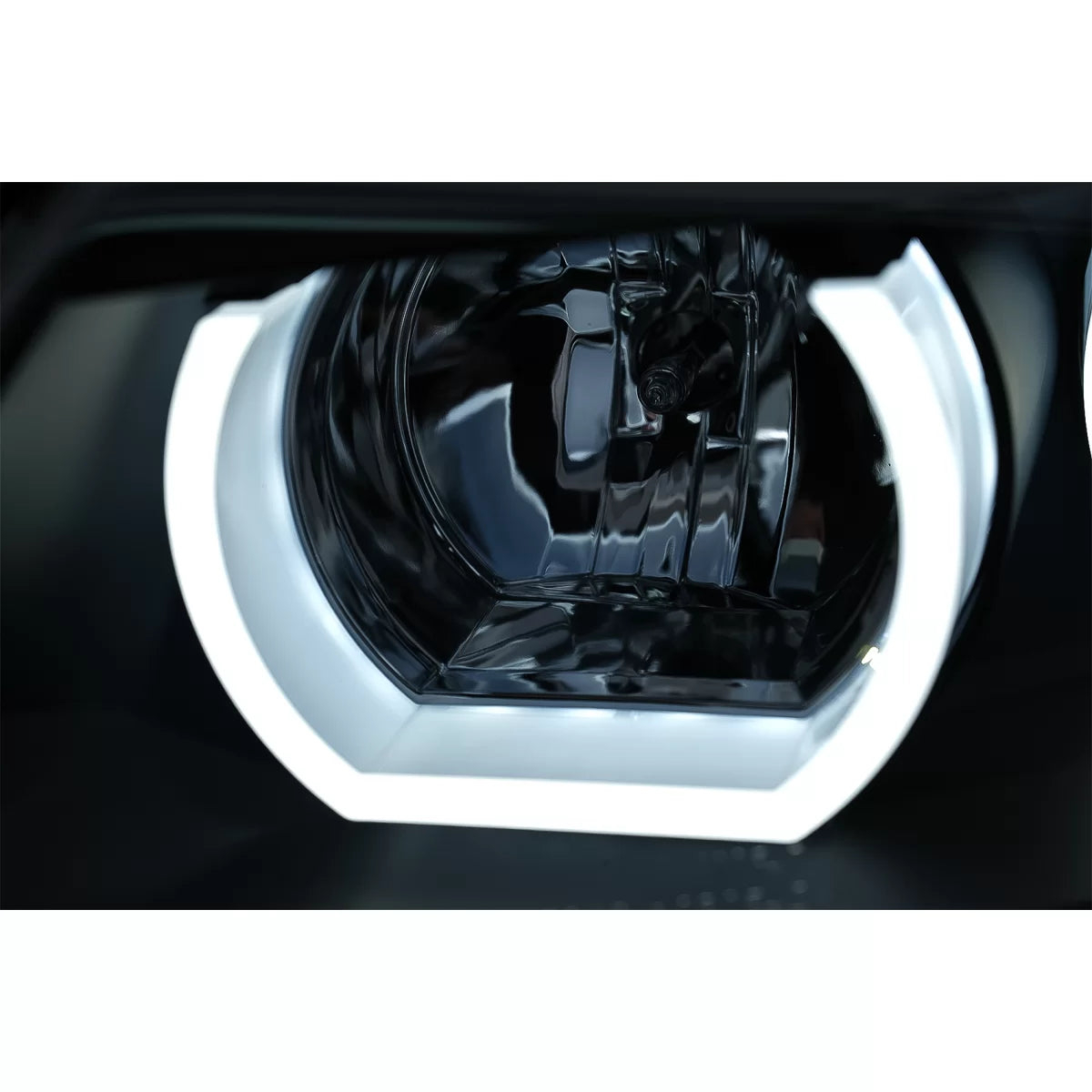 Fari Anteriori LED 3D Halogeni Neri per BMW Serie 3 E90 E91 2005-2008 LHD