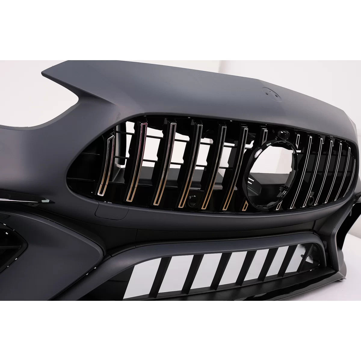 Body Kit Anteriore C63 Design per Mercedes Classe C W205 Facelift 2018-2022 LHD