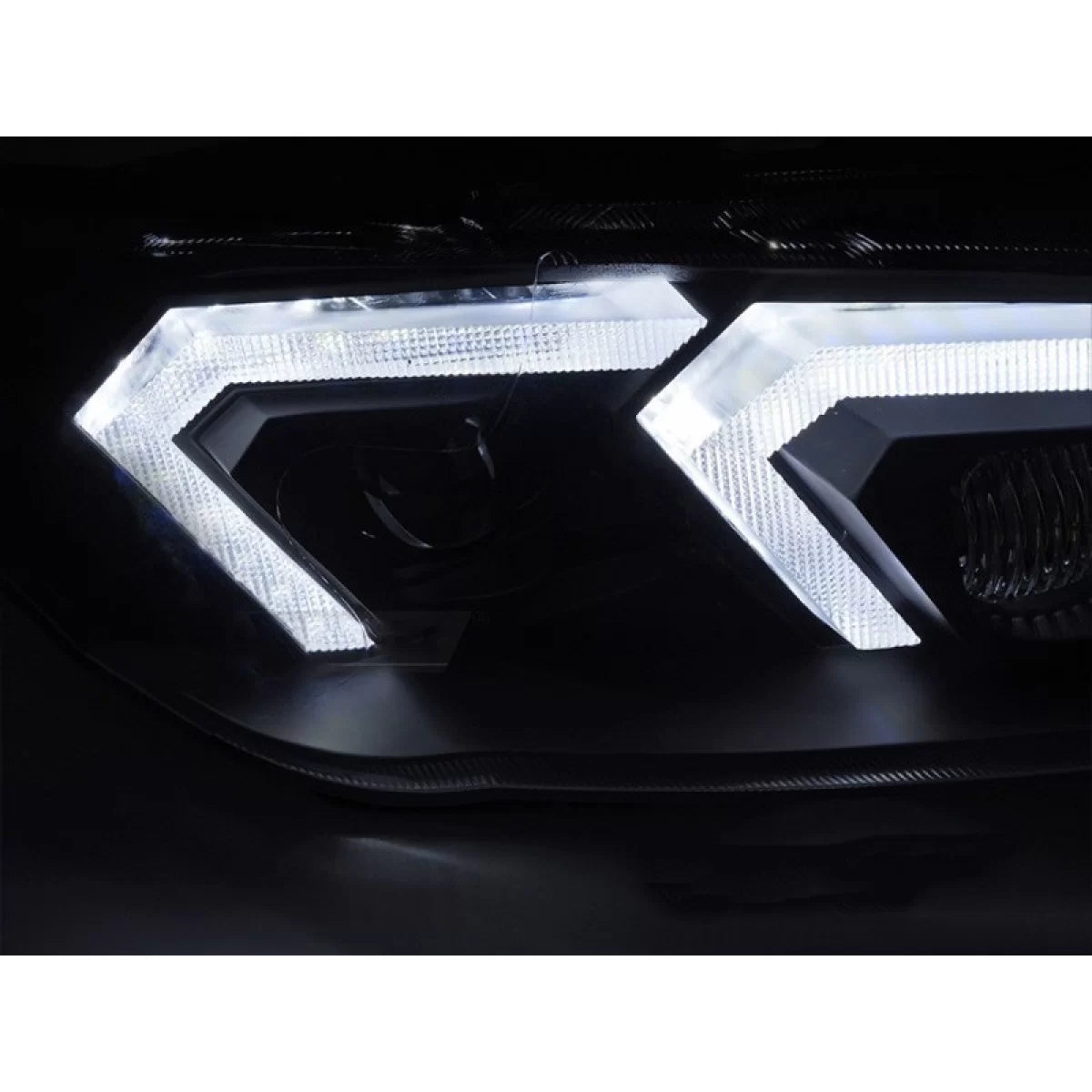 Fari Xenon Anteriori Sinistro e Destro con Base Nera per BMW Serie 3 E92