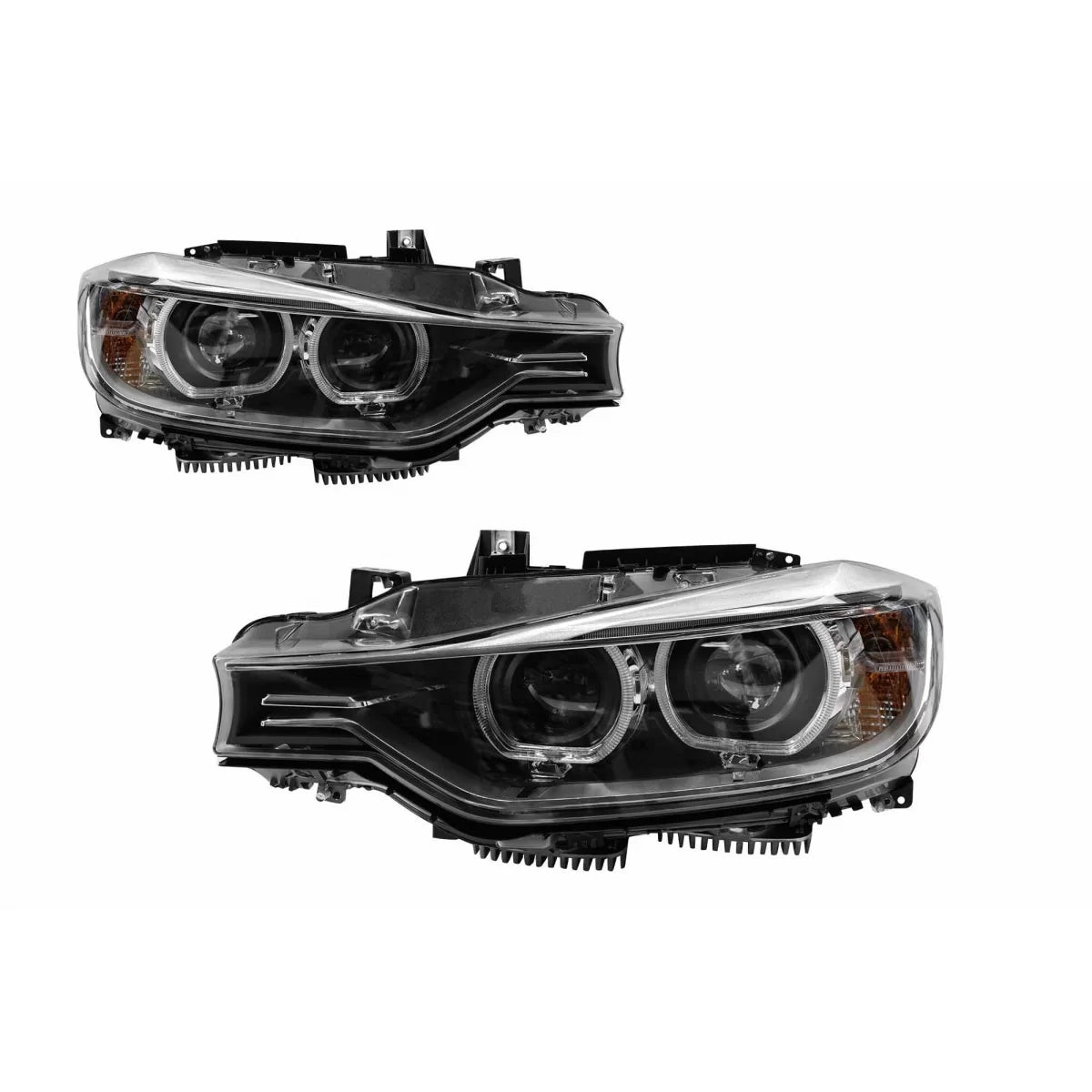 Kit Fari allo Xeno per BMW Serie 3 F30 Berlina 2013-2015 Fari Alogeni