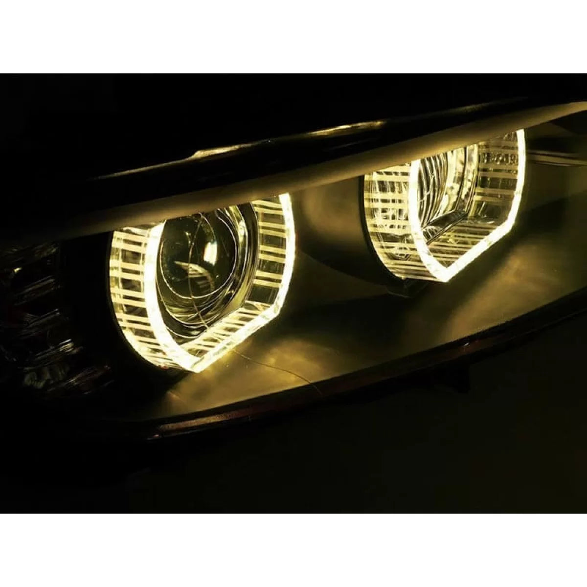 Fari Xenon Anteriori Sinistro e Destro con Base Nera per BMW Serie 3 E92 E93