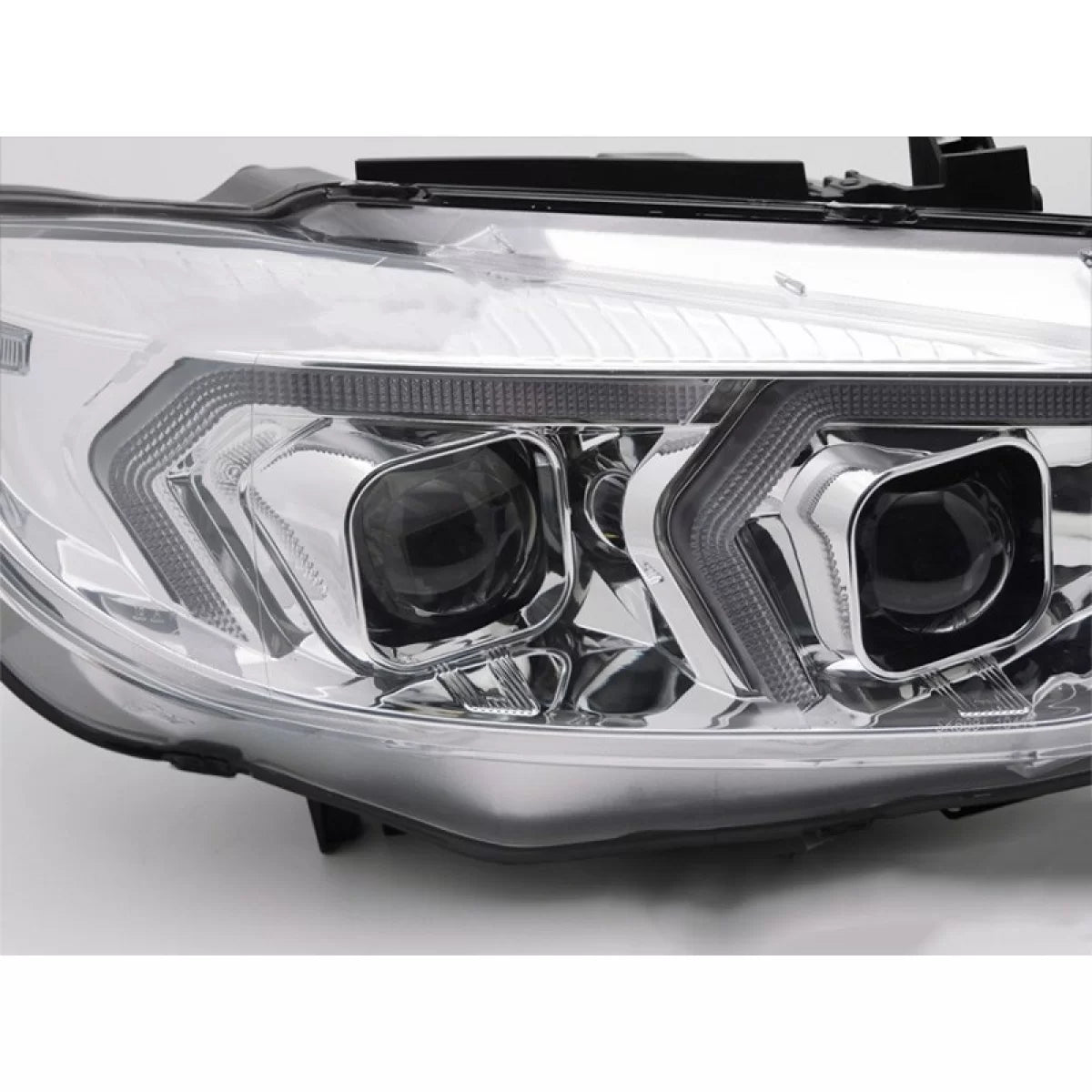 Fari Xenon Anteriore Sinistro e Destro con Base Cromata per BMW Serie 4 F32
